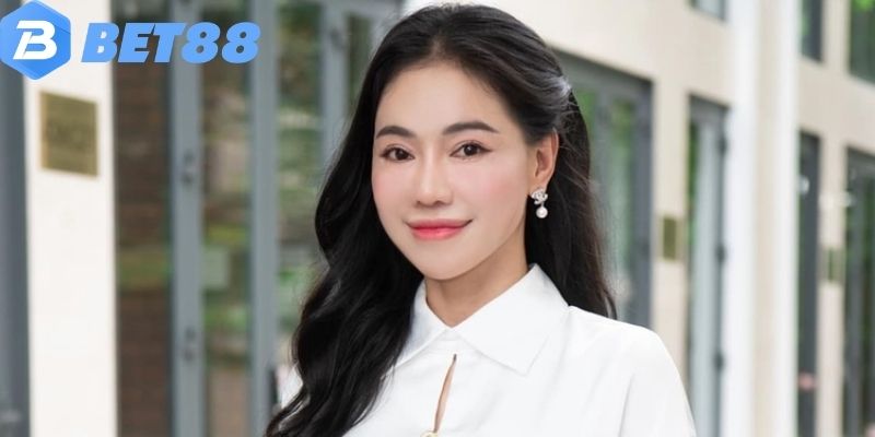 CEO Minh Anh cùng nền tảng tạo nên tư duy sắc bén